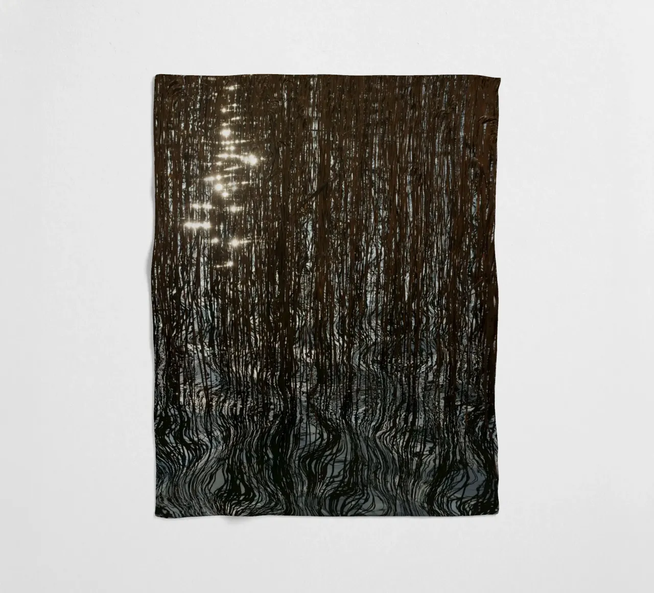 Distorted reflections fleecedeken van Carol Maia