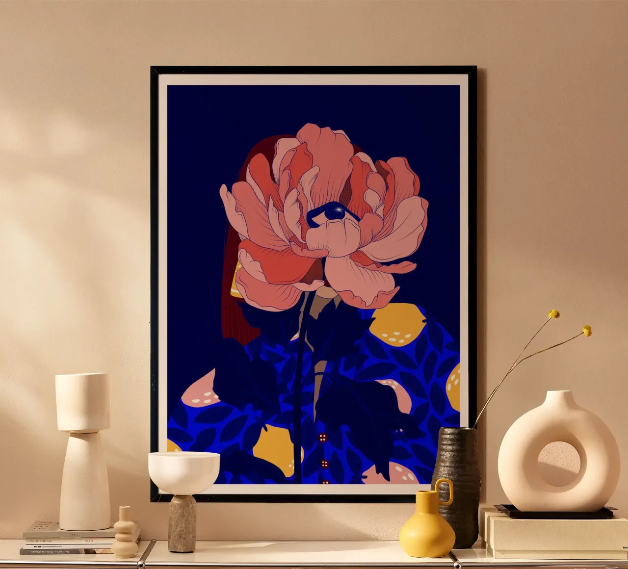 Donna fiore poster con telaio in legno da Lise.ya