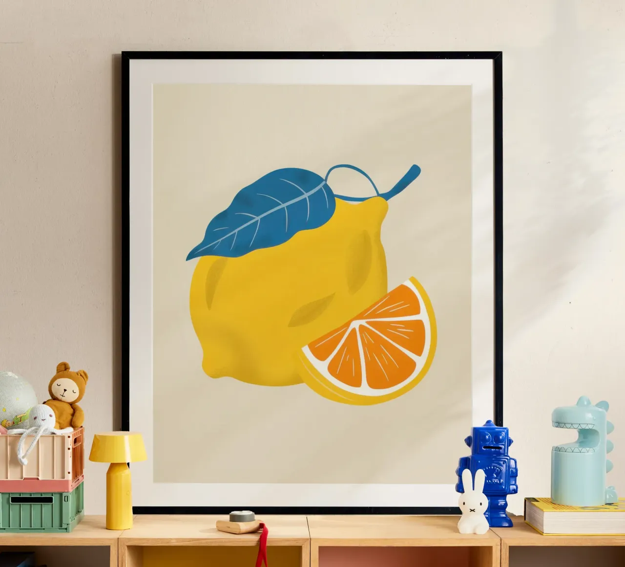 Fetta di limone pittorica poster con telaio in alluminio da Enter Bloom