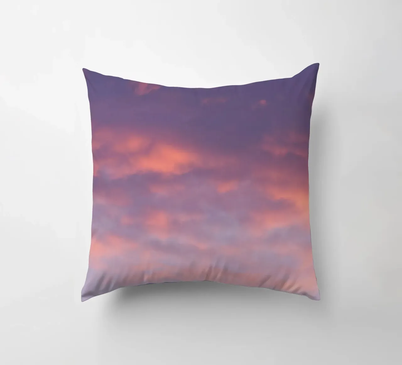Sunset clouds cuscino da Carol Maia