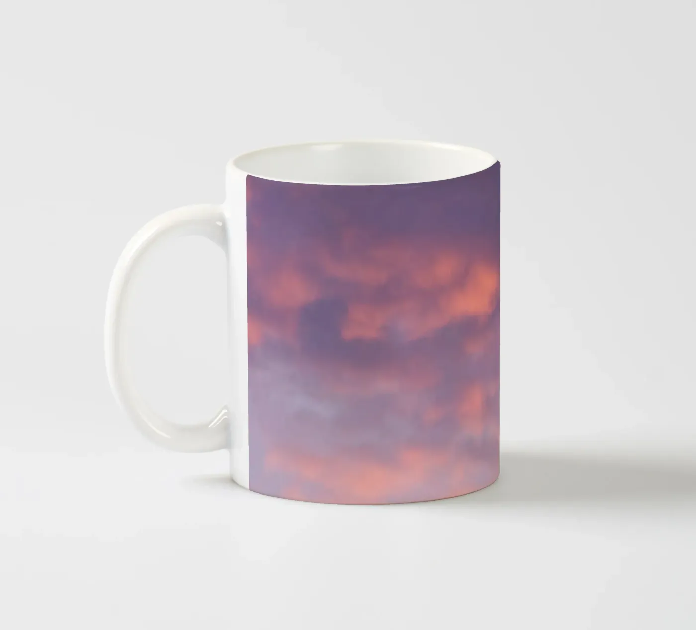 Sunset clouds keramische mok van Carol Maia
