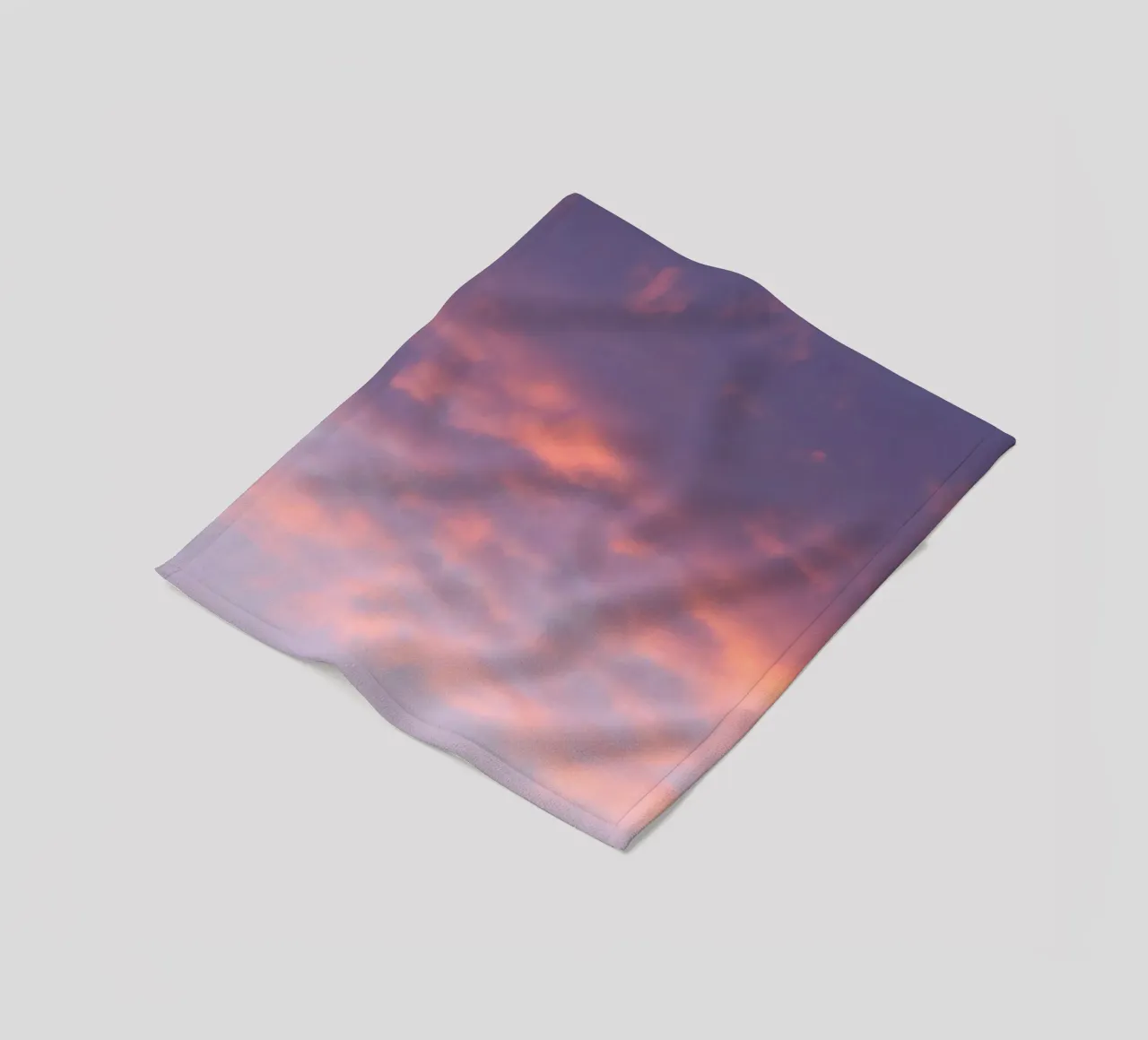 Sunset clouds Fleecedecke von Carol Maia