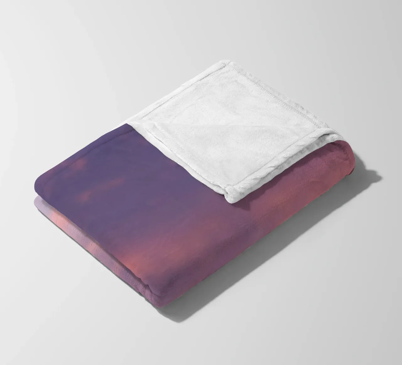 Sunset clouds coperta in pile da Carol Maia