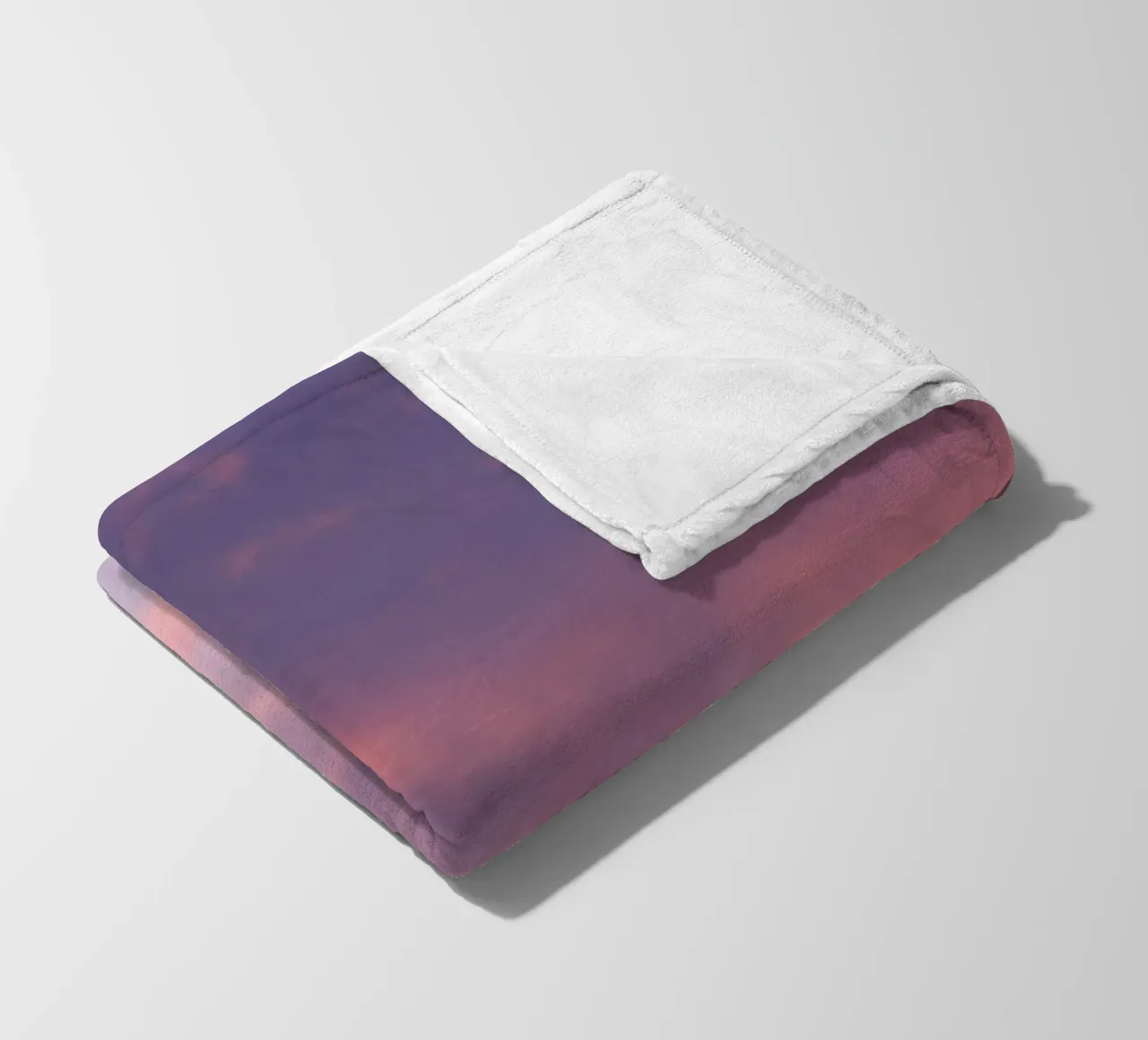 Sunset clouds Fleecedecke von Carol Maia