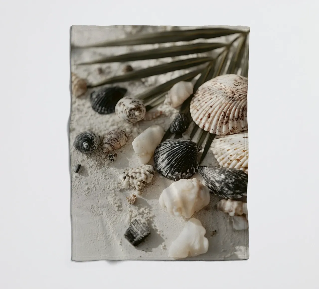 Shell Stories No 03 coperta in pile da treechild