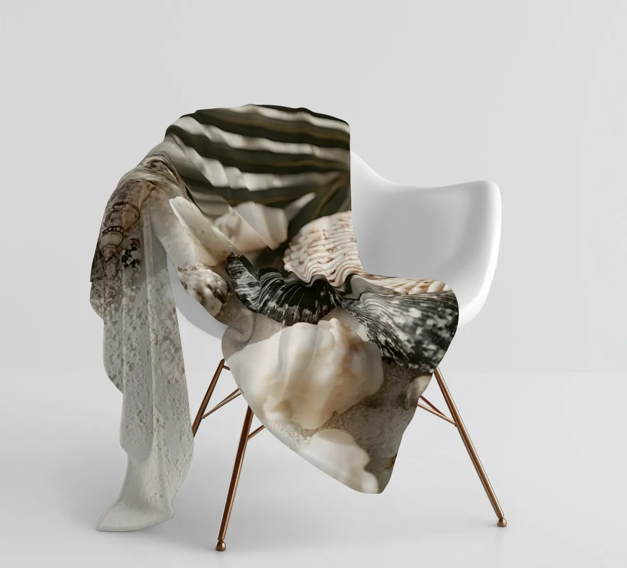 Shell Stories No 03 coperta in pile da treechild