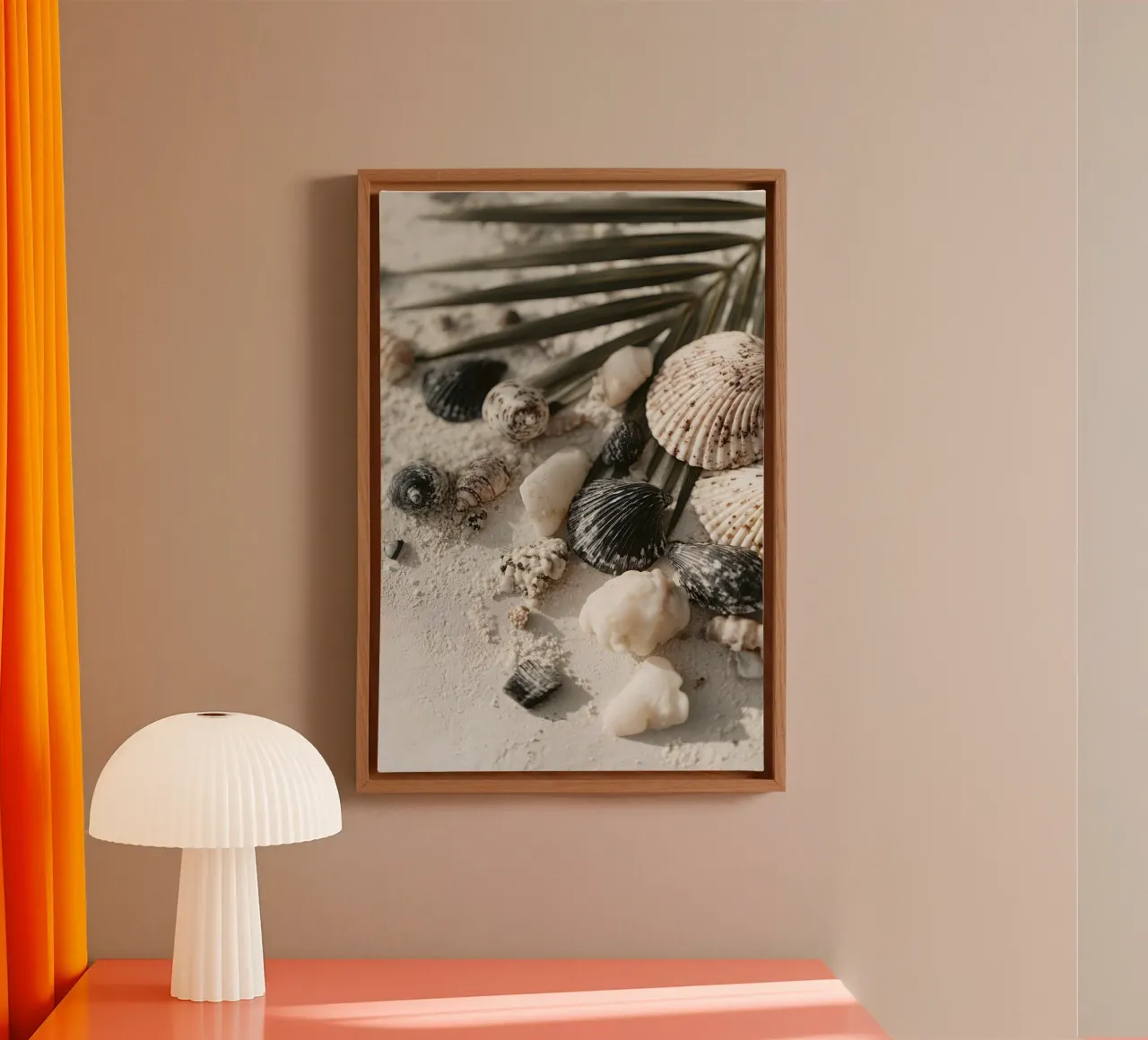 Shell Stories No 03 Leinwand mit Schattenfugenrahmen von treechild