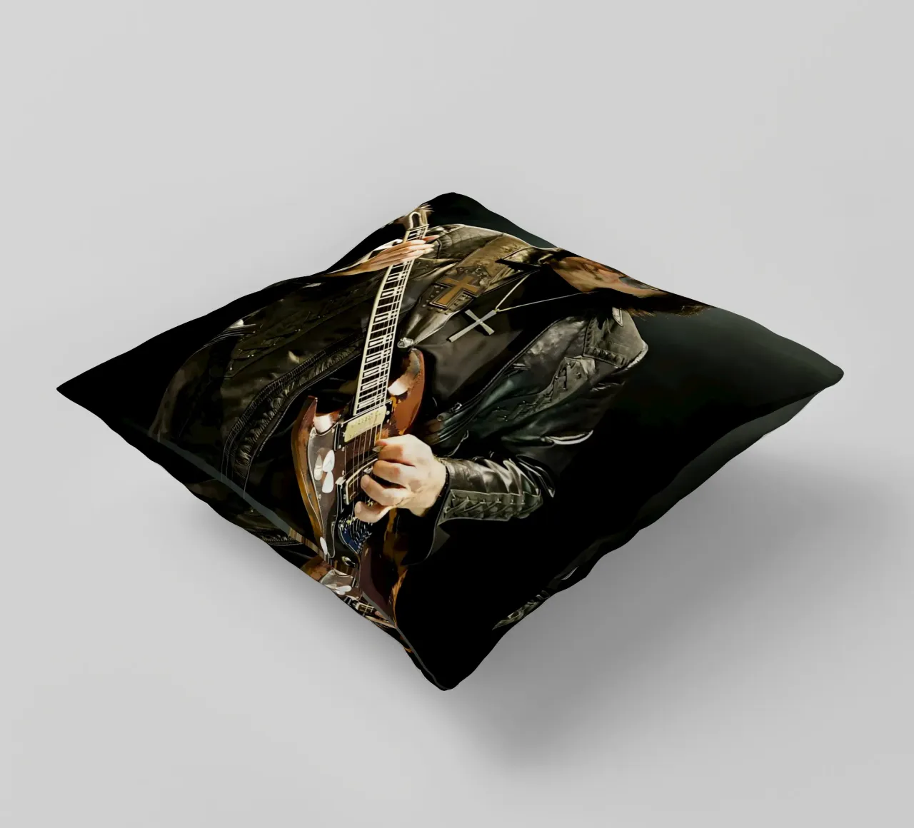 Tony lommi cuscino da Low poly art