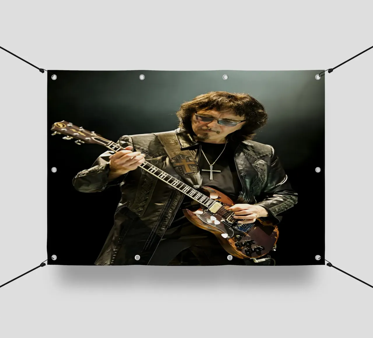 Tony lommi telo in pvc da Low poly art