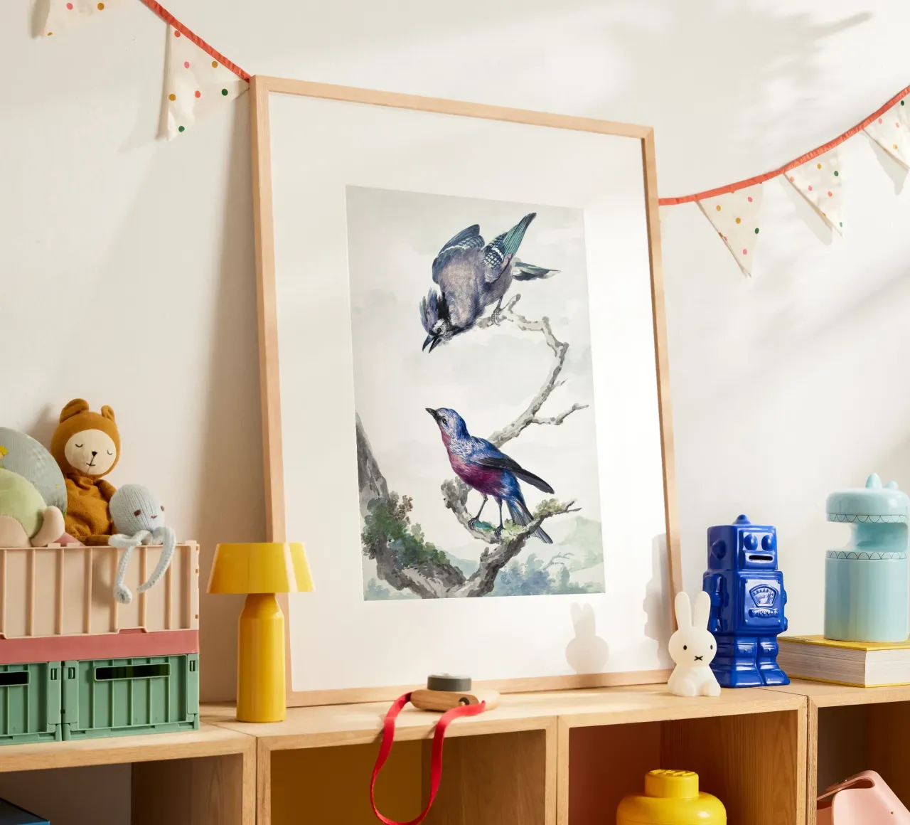 Two birds: a blue jay and a purple-breasted cotinga poster con telaio in legno da vintageshop
