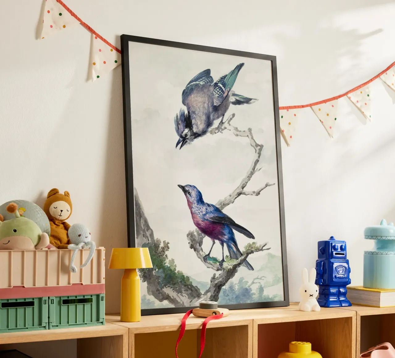 Two birds: a blue jay and a purple-breasted cotinga poster con telaio in legno da vintageshop