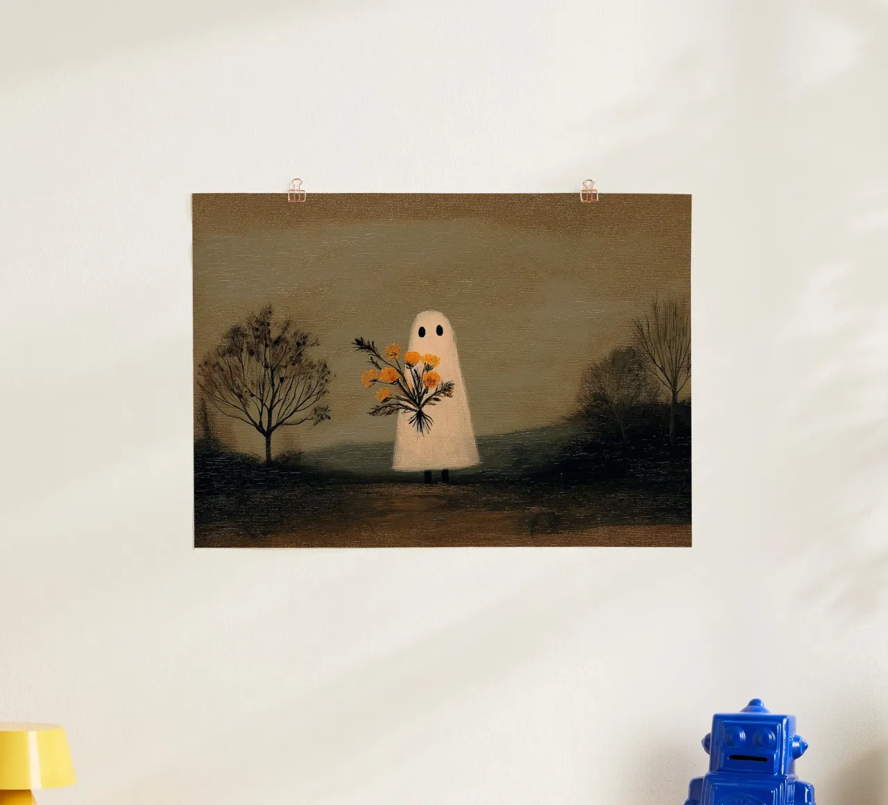 Fantasma con flores: Moody Halloween Art Print poster de vintagepod