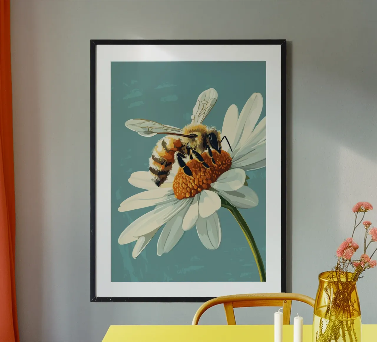 Ape da miele su fiore in primo piano poster con telaio in plastica da pixelbull - medieval art and more