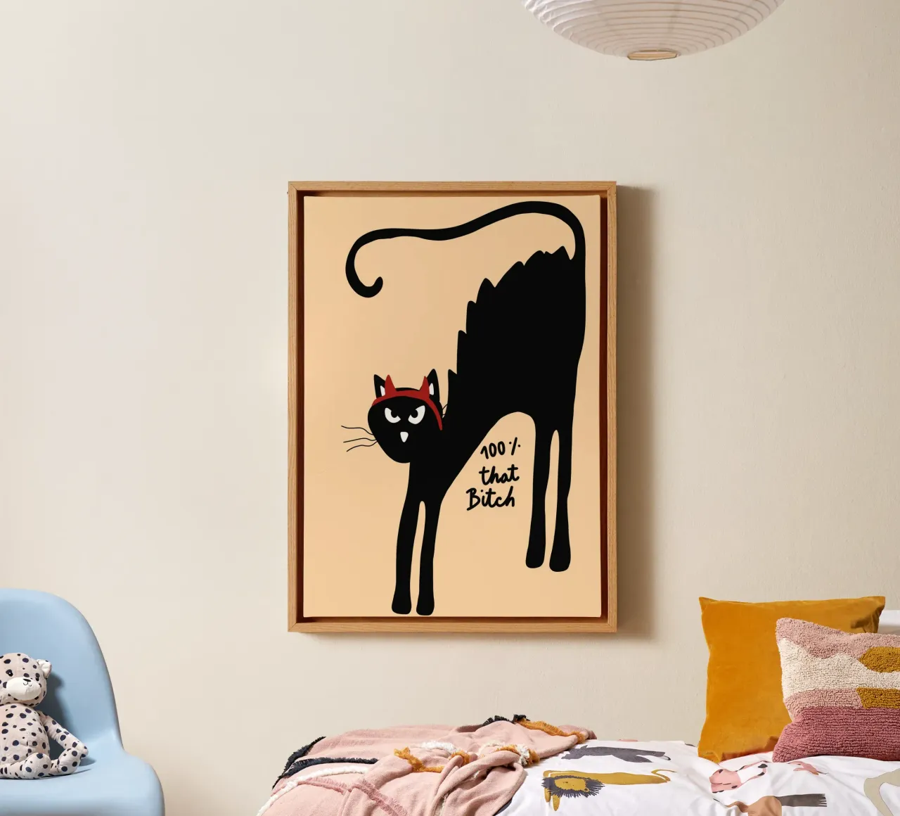Poster del gatto "100% That Bitch", arte di Halloween sgargiante tela con Cornice a cassetta da vintagepod