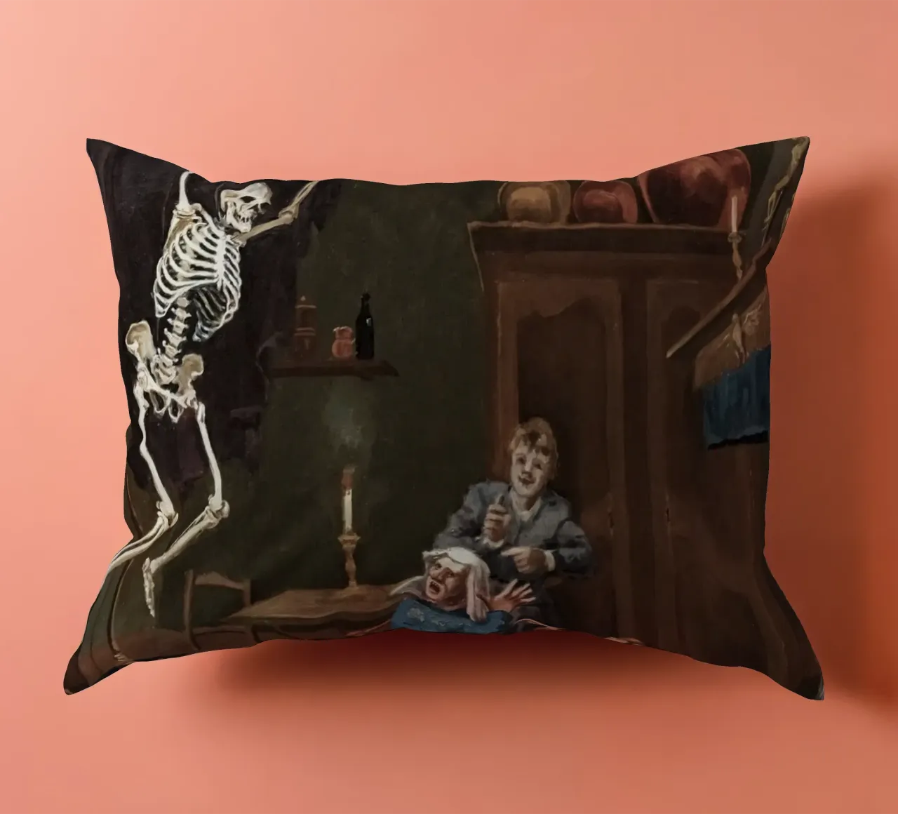 Il falso scheletro, dipinto d'epoca, interno gotico cuscino da vintagepod