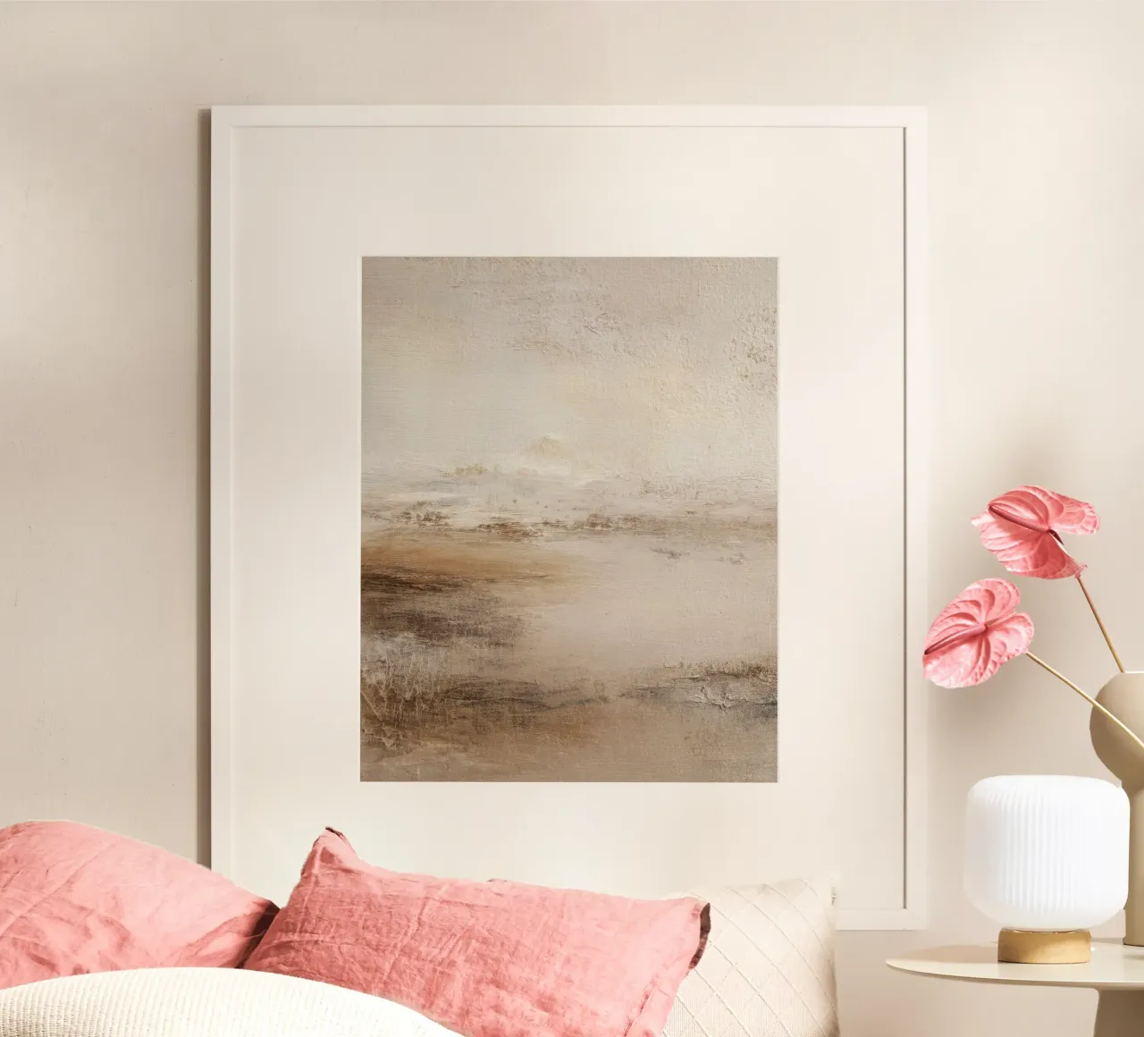 Paesaggio astratto minimalista dipinto in morbide tonalità terrose poster da Artbyvo