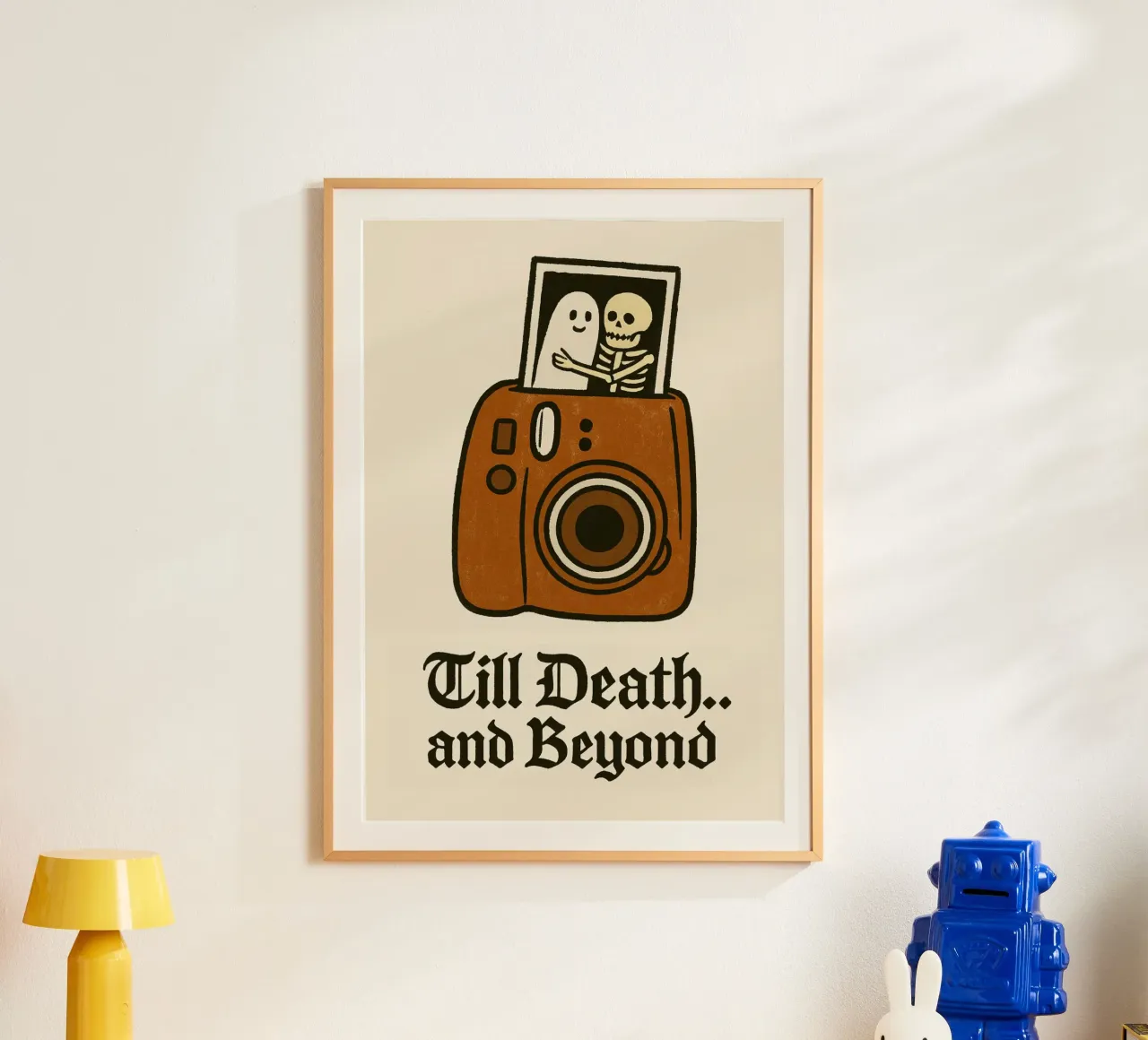 "Fino alla morte e oltre" Arte d'amore spettrale, carina poster con telaio in plastica da vintagepod