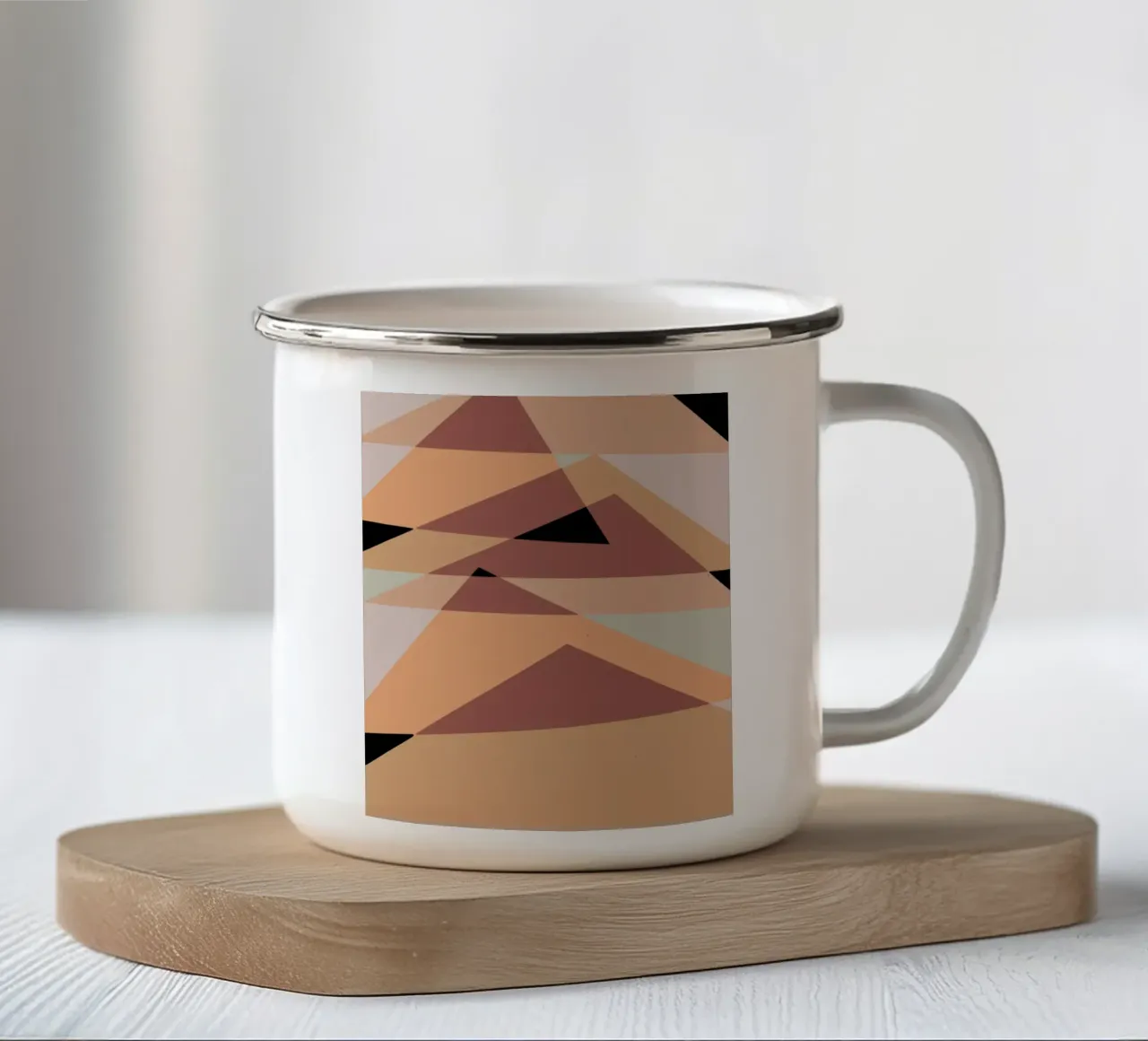 Beige mash up 04 tazza in smalto da Little Dean