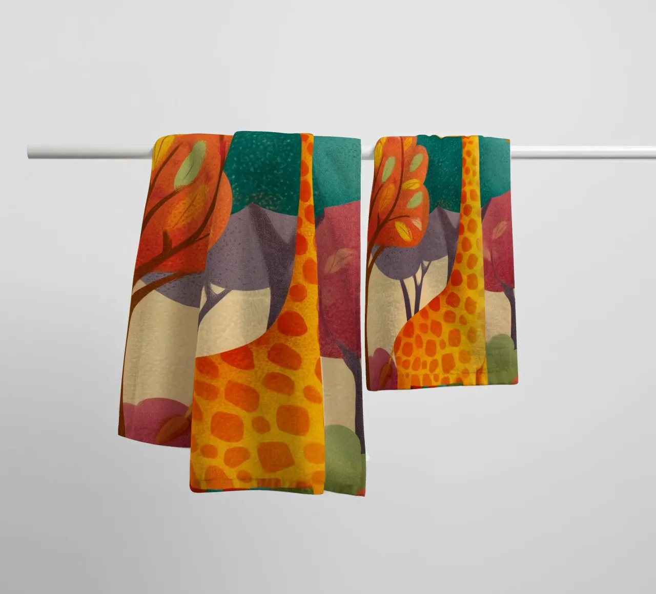 Sunny the Giraffe Handtuch von Kiara