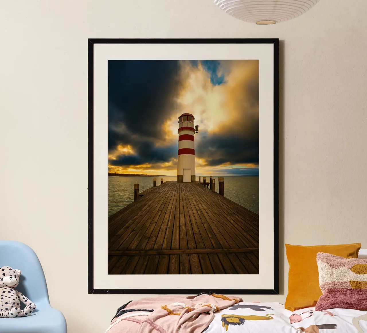 molo in legno che porta al faro panorama naturale poster da chinerei
