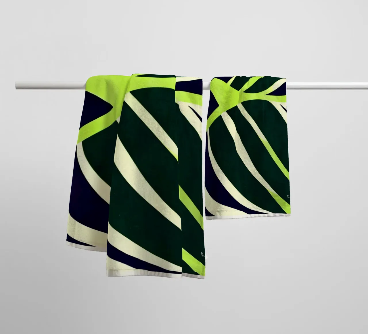 Botaniques, Verde towel by Bo Anderson
