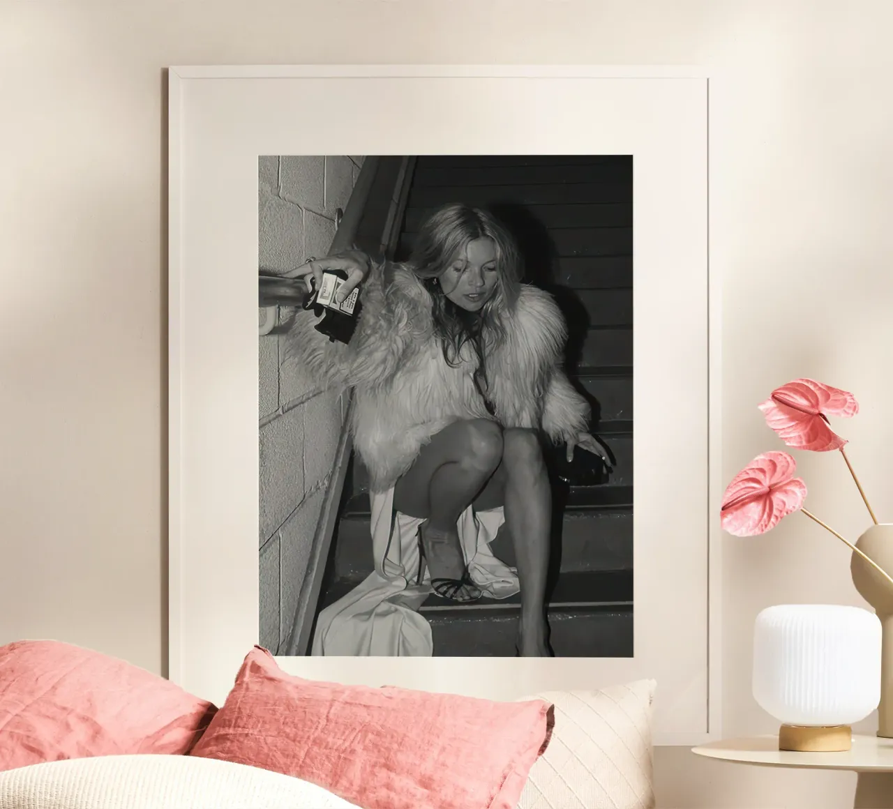 Kate Moss 6 poster con telaio in alluminio da vintgeseyn