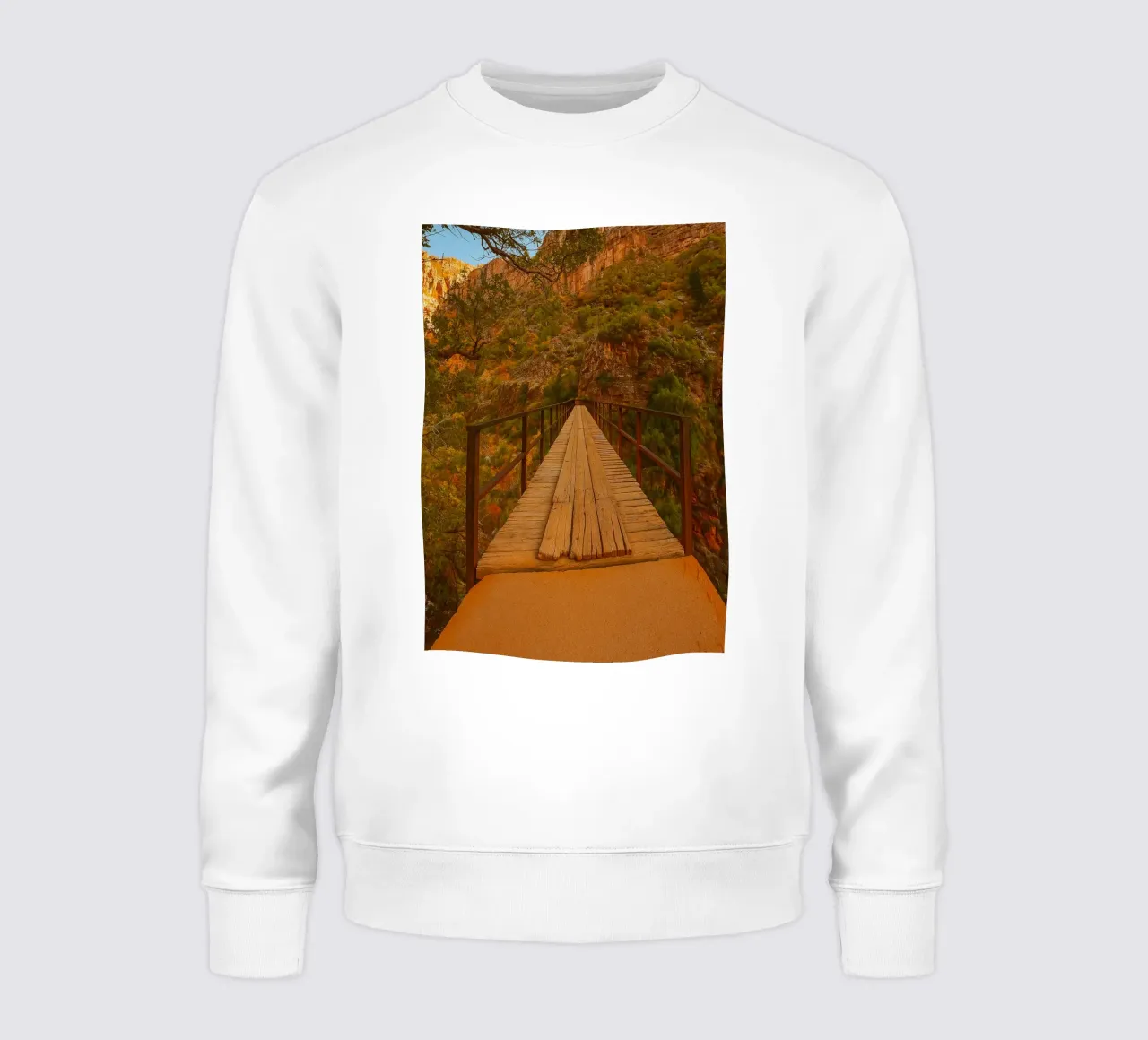 old bridge to the mountain view photography sweat de landtengs
