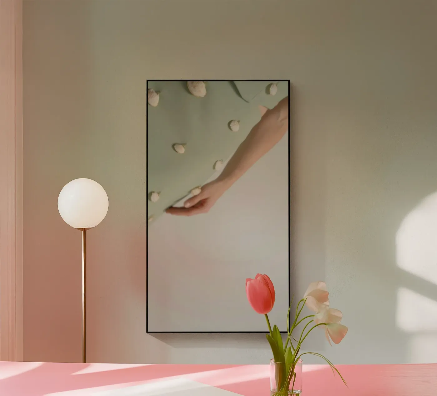 Coastal-inspired statement plexiglas de riedelphotoart