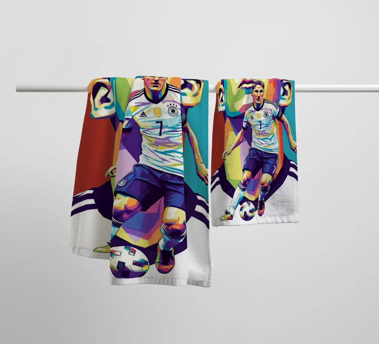 Ritratto pop art di Bastian Schweinsteiger asciugamano da bagno da Hantamrata
