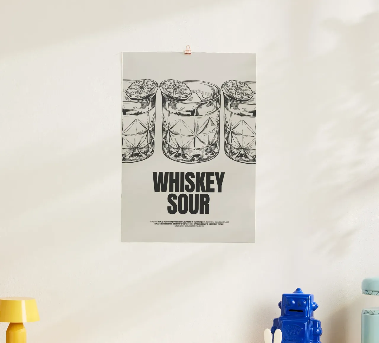 Whiskey Sour poster con telaio in plastica da PurePeachStudio