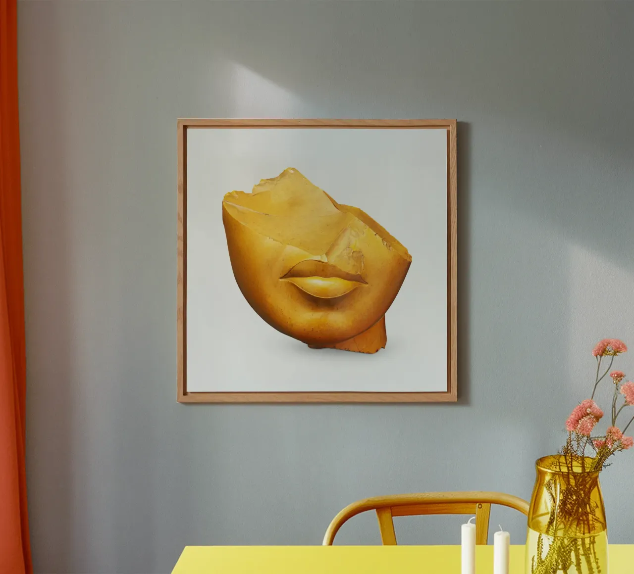 Fragment of a Queen's Face alluminio dibond da vintageshop