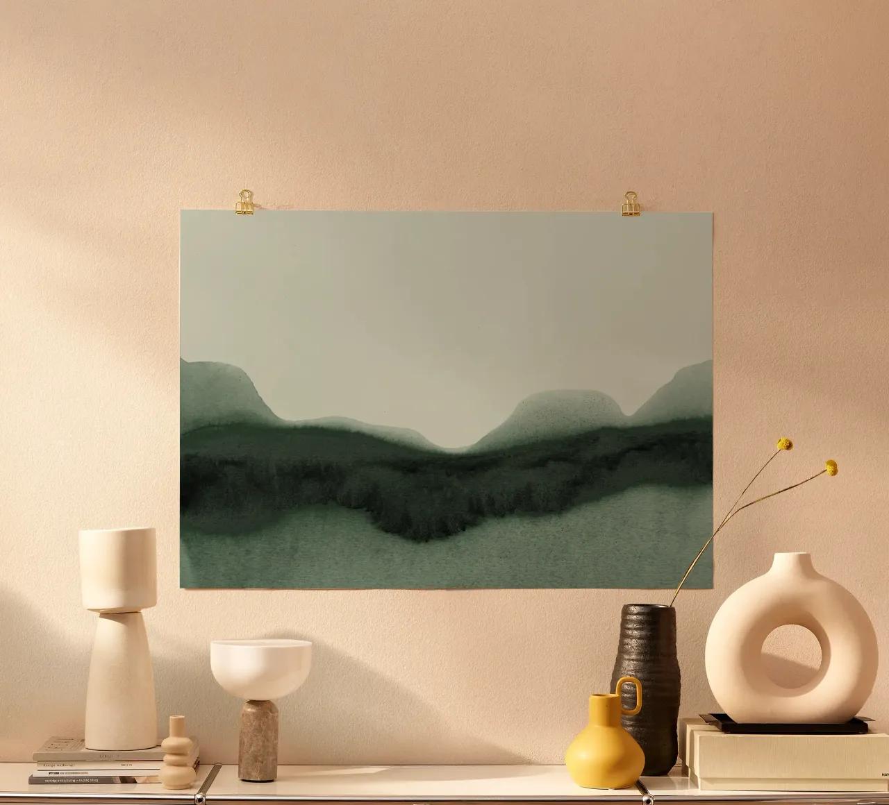 abstract moody landscape - green poster con telaio in legno da IRIS LEHNHARDT FINE ART