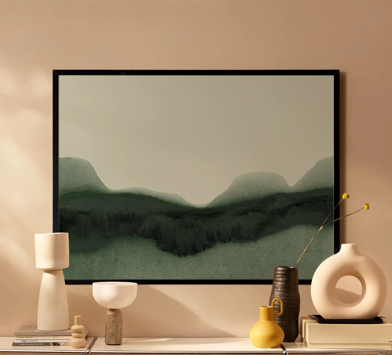 abstract moody landscape - green poster con telaio in legno da IRIS LEHNHARDT FINE ART