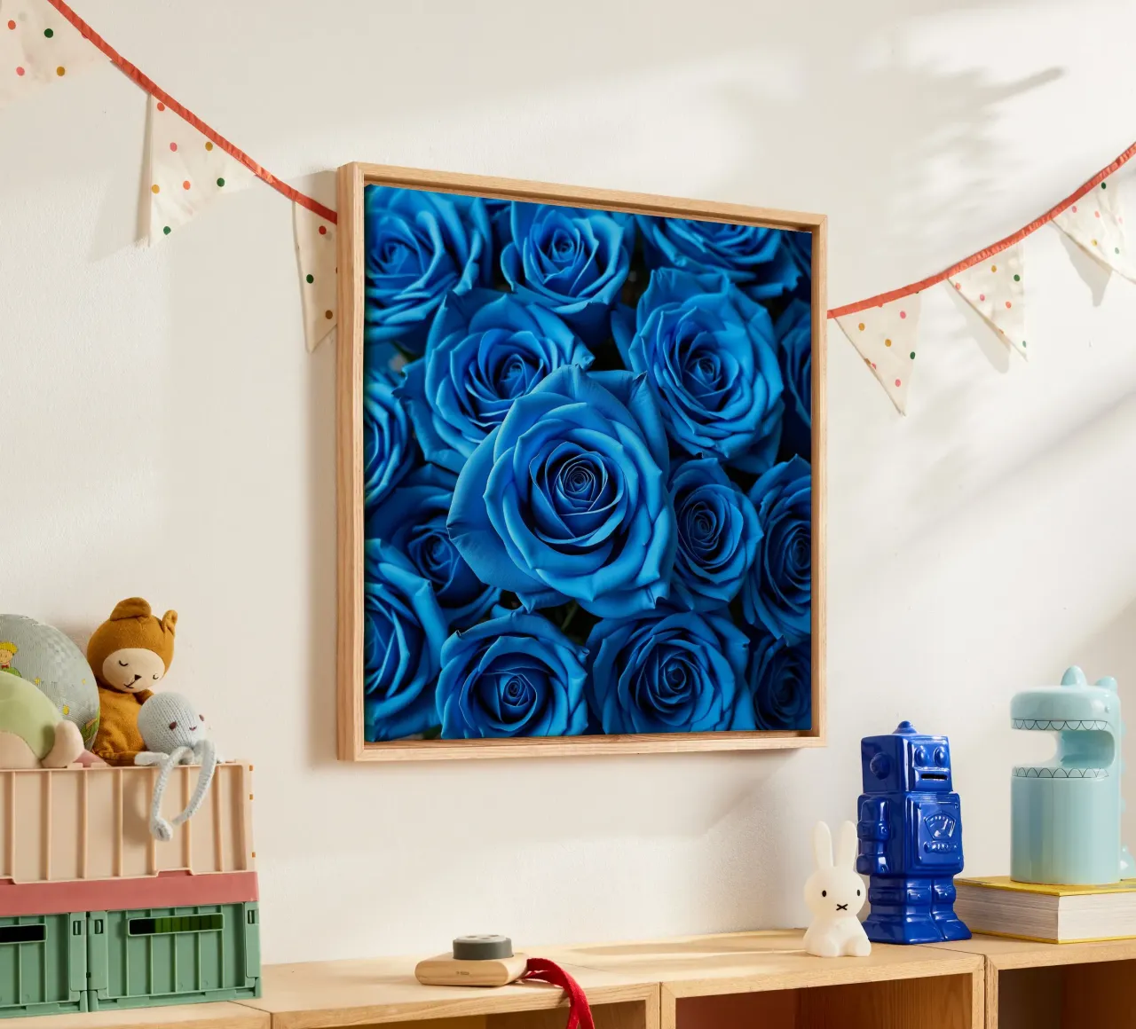 Rozenblauw canvas met Baklijst van Farb- und Blütenzauber by LK