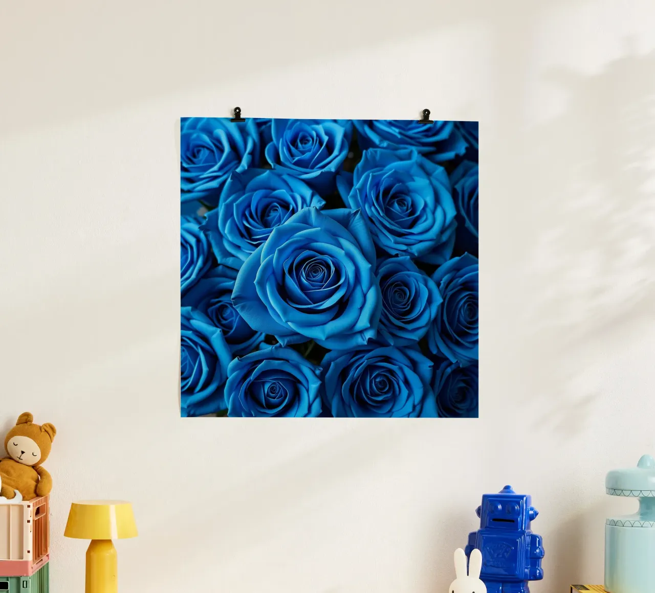 Rose_blu poster con telaio in alluminio da Farb- und Blütenzauber by LK