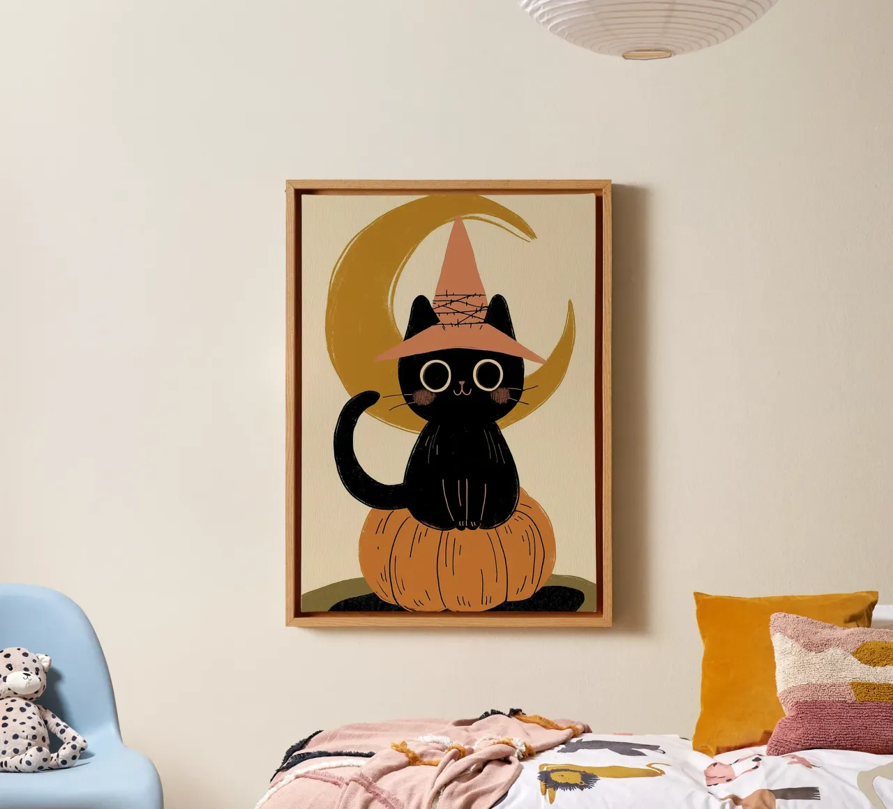 Gatto nero carino con cappello da strega Poster di Halloween tela con Cornice a cassetta da vintagepod