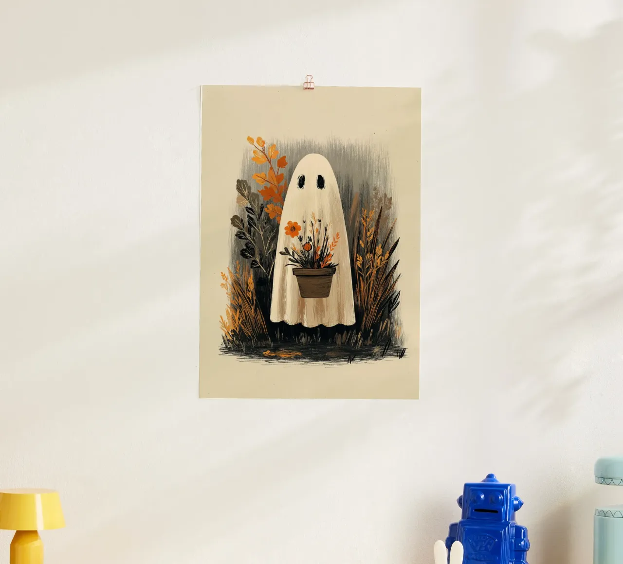 Un simpatico fantasma con una pianta - Accogliente arte di Halloween poster da vintagepod