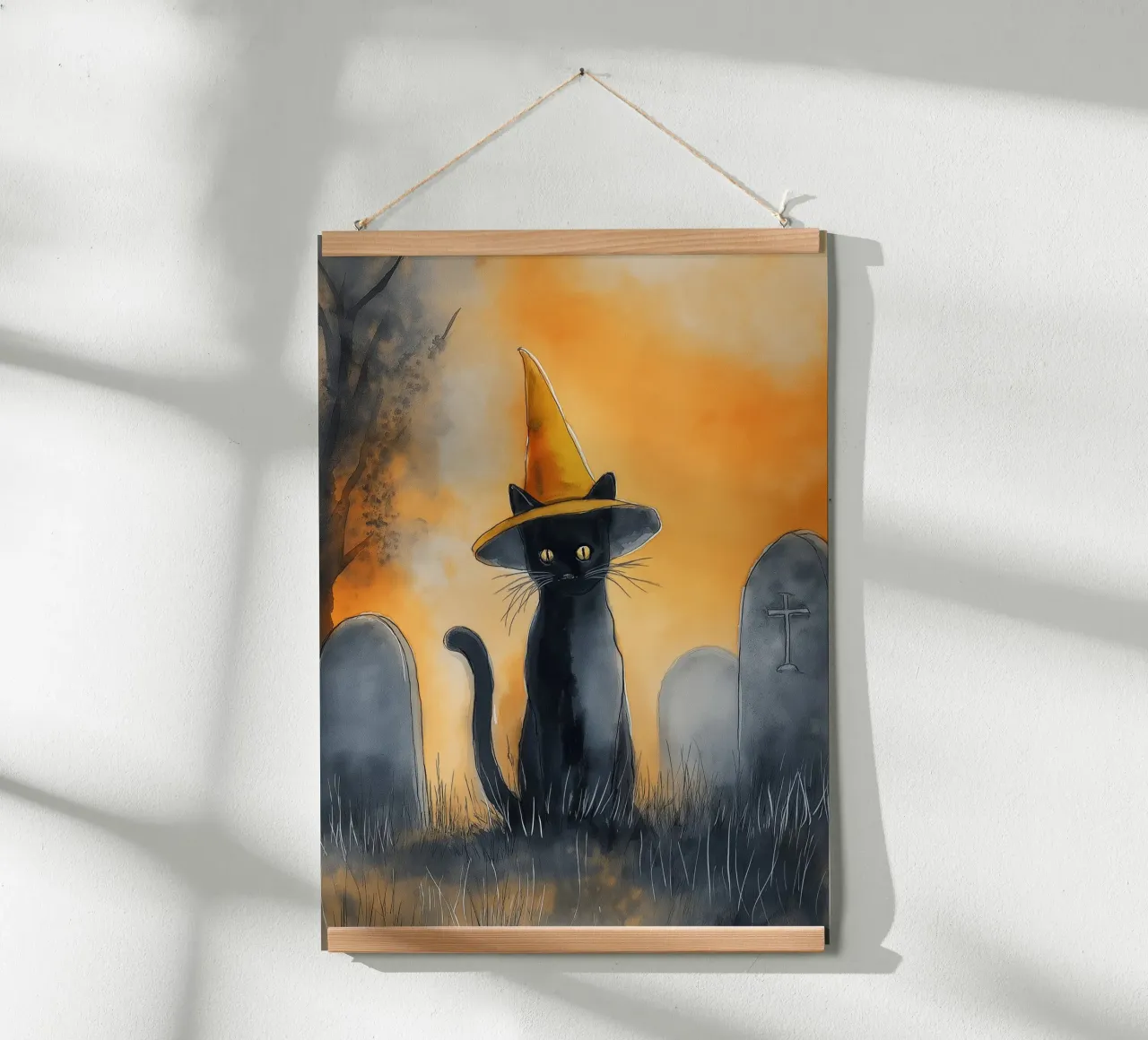 Gatto nero con cappello da strega - Acquerello di Halloween poster con telaio in legno da vintagepod