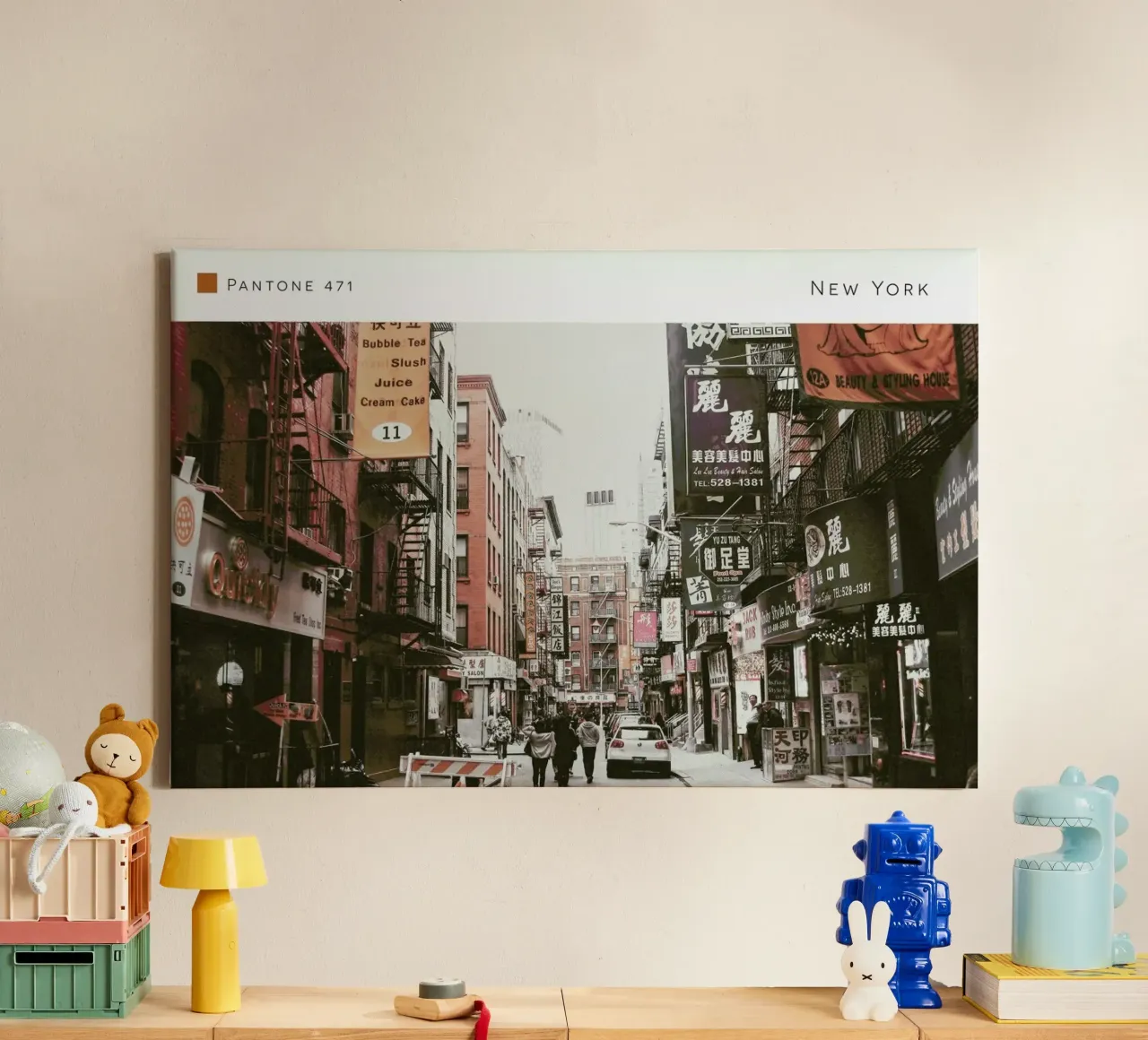 New York Pantone 471 tela con Cornice a cassetta da In Full Color