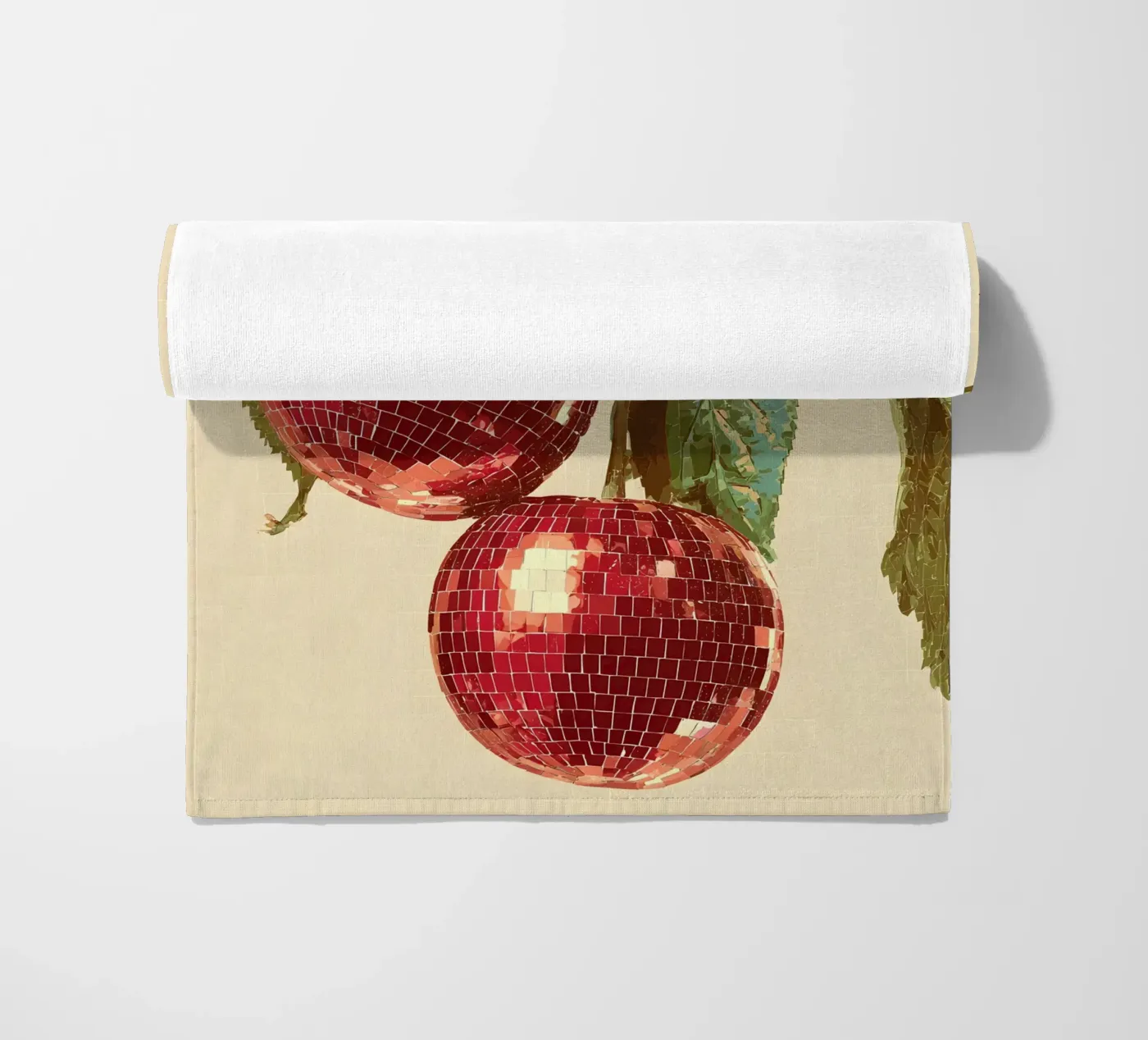 Disco Cherries telo mare da Gypsy Galleria