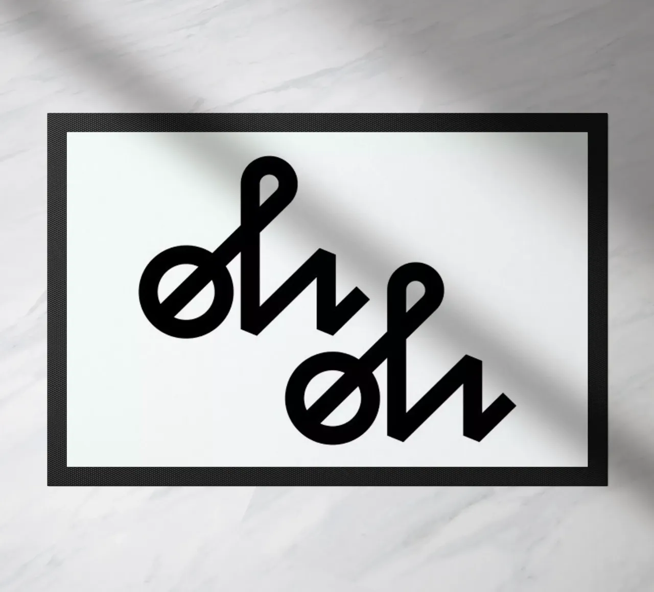 Oh Oh zerbino da BLAEK Design Studio