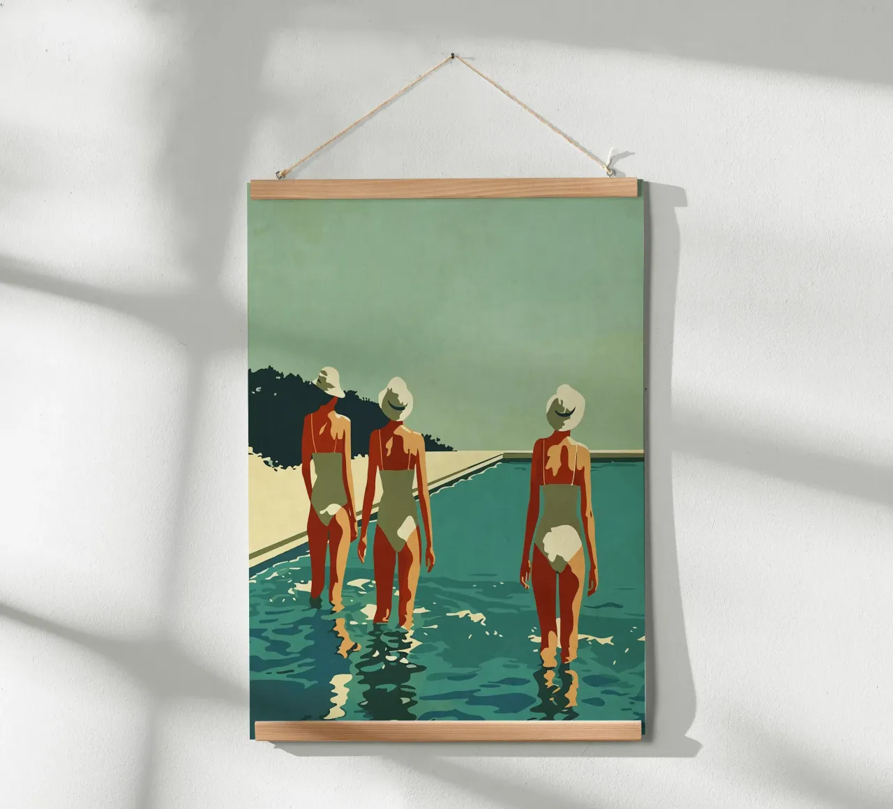 Tre in piscina poster con telaio in legno da Rita