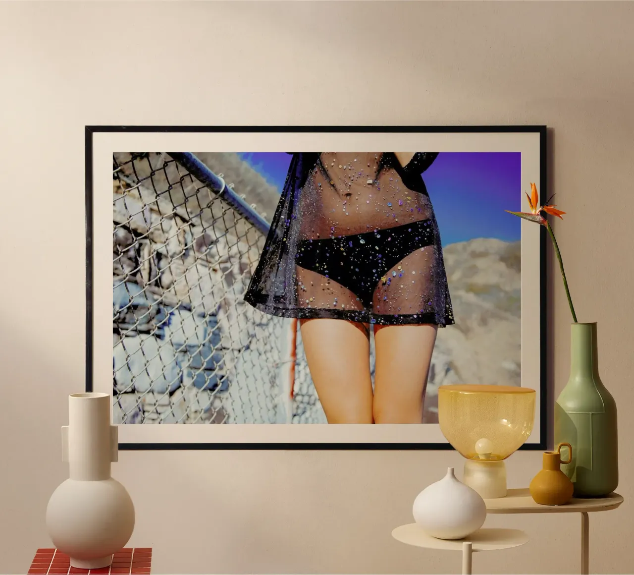 Shine poster da Aysha Banos