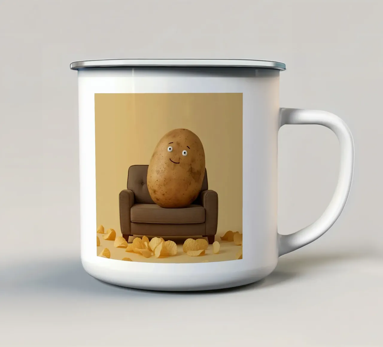 Potato Lounging on a Couch With Chips Around tazza in smalto da DesignDoodle