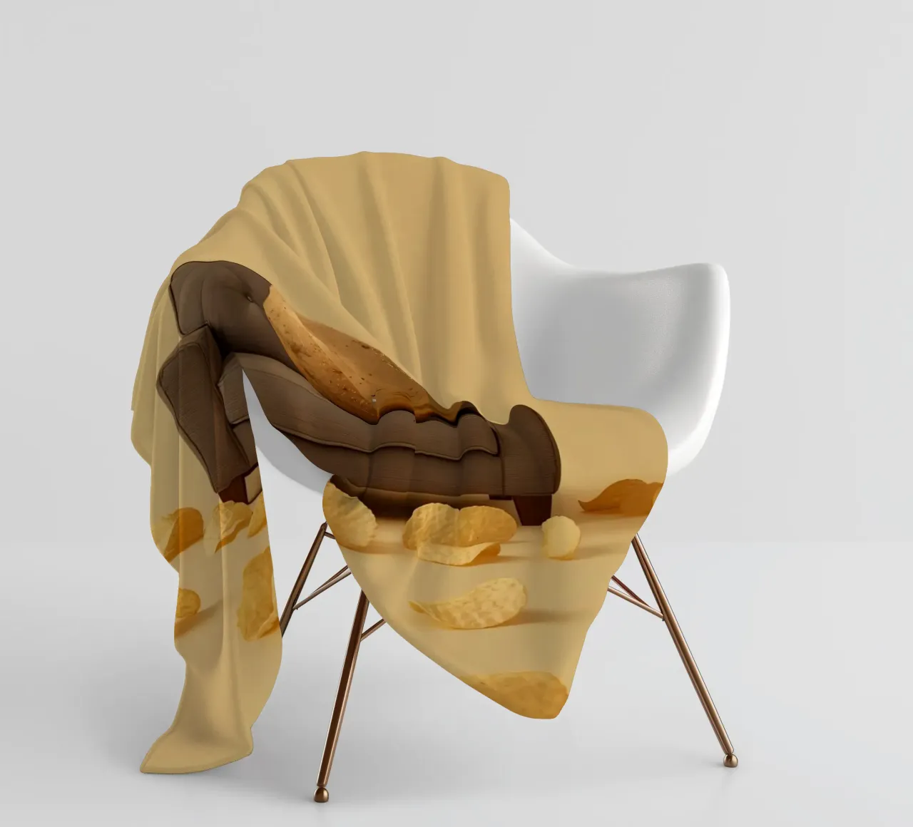Potato Lounging on a Couch With Chips Around coperta in pile da DesignDoodle