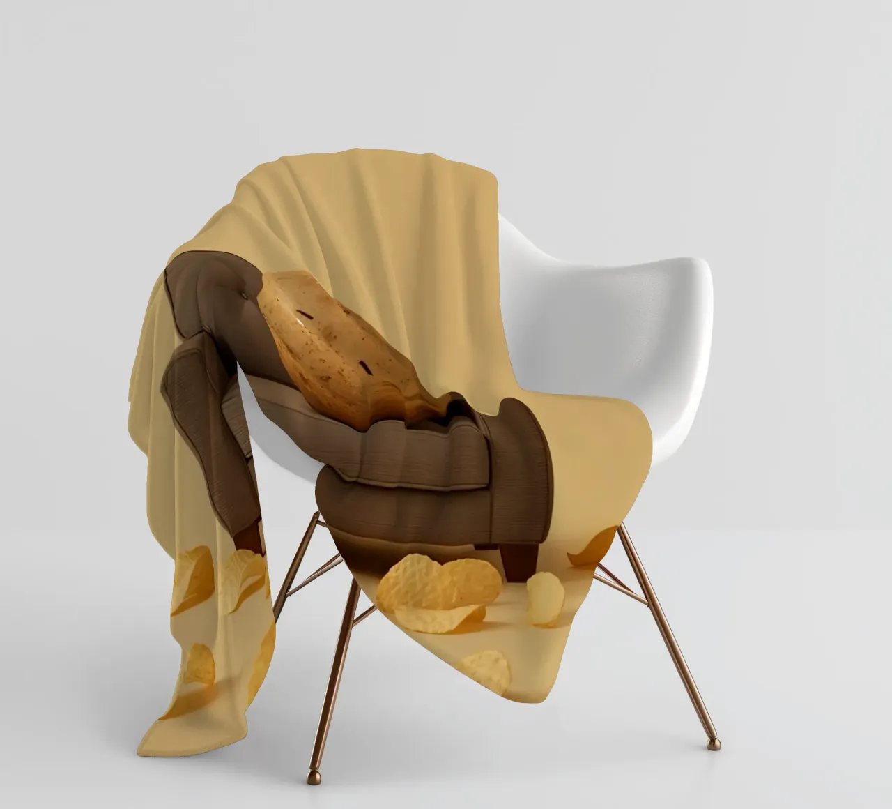Potato Lounging on a Couch With Chips Around coperta in pile da DesignDoodle