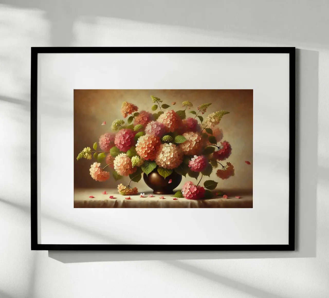 Bouquet di ortensie vittoriane poster con telaio in legno da VintageBotanics