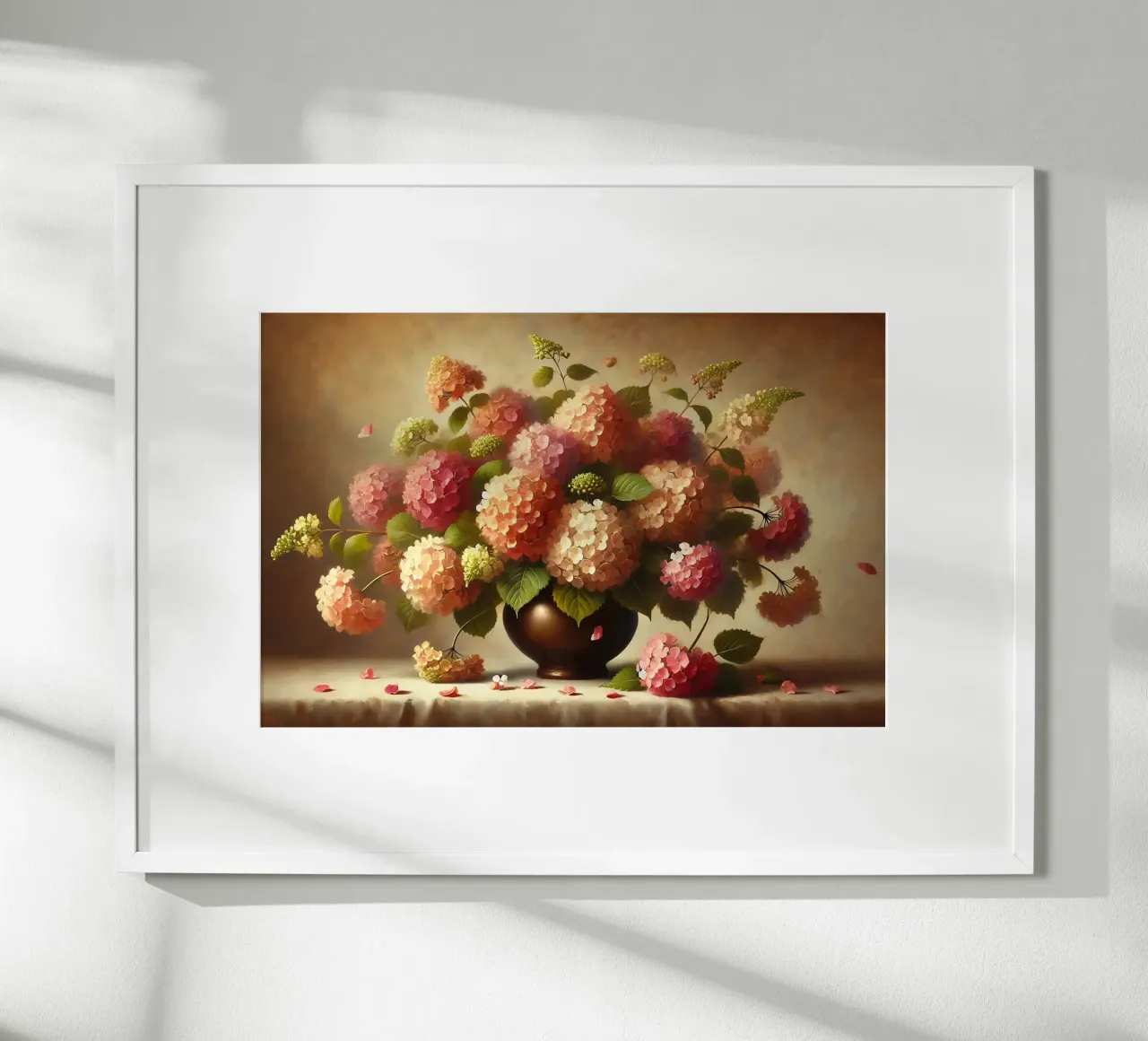 Bouquet di ortensie vittoriane poster con telaio in legno da VintageBotanics