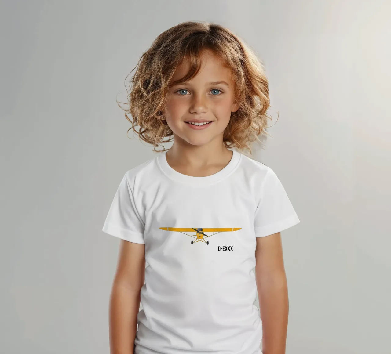 Piper Cub - La targa può essere personalizzata t-shirt bambini da Fly & Camp