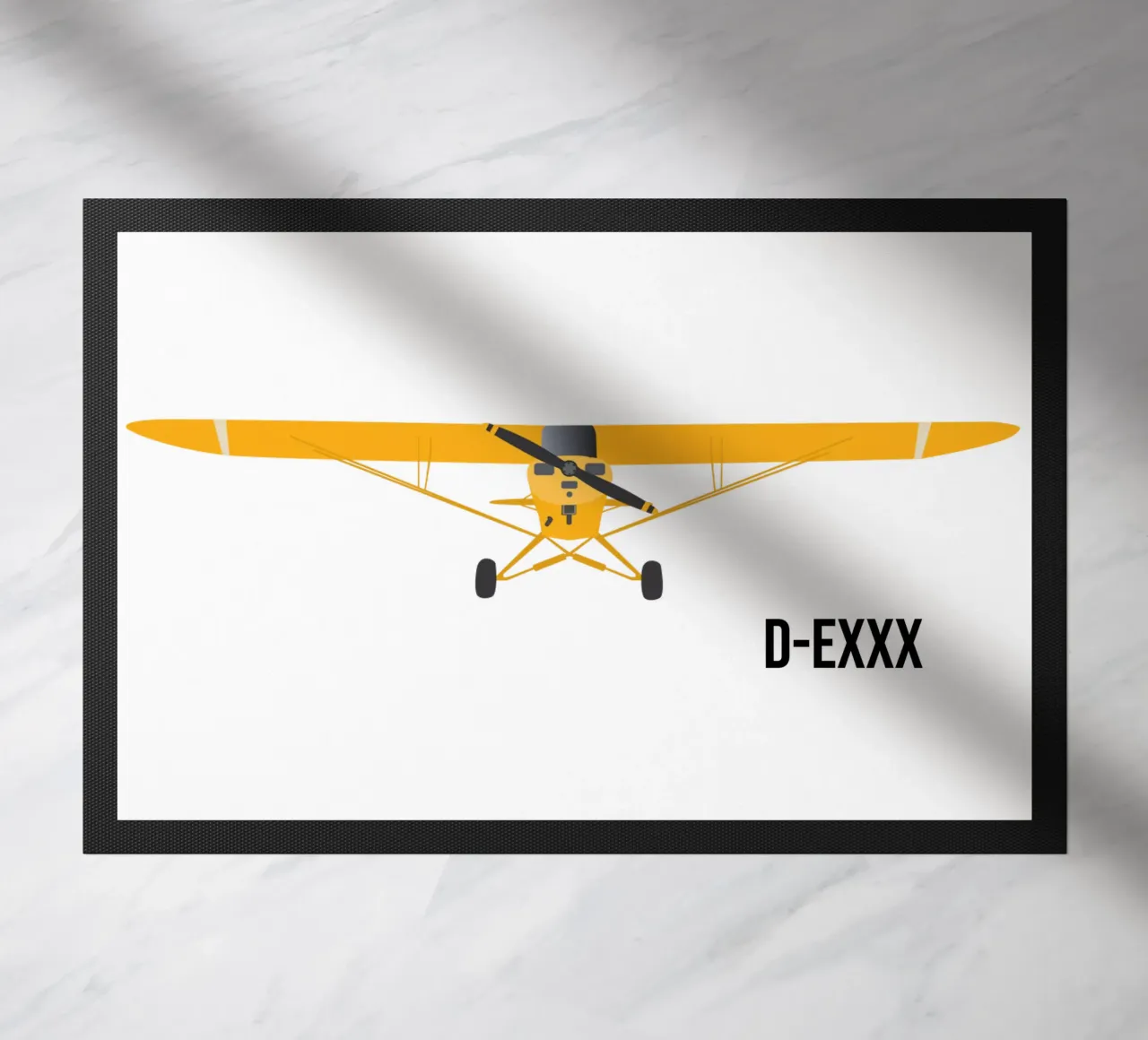 Piper Cub - La targa può essere personalizzata zerbino da Fly & Camp